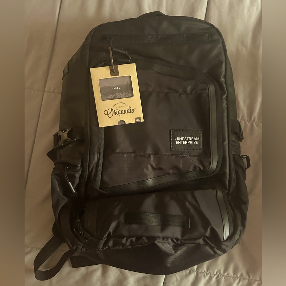 Origaudio Tahoe weekender backpack NWT